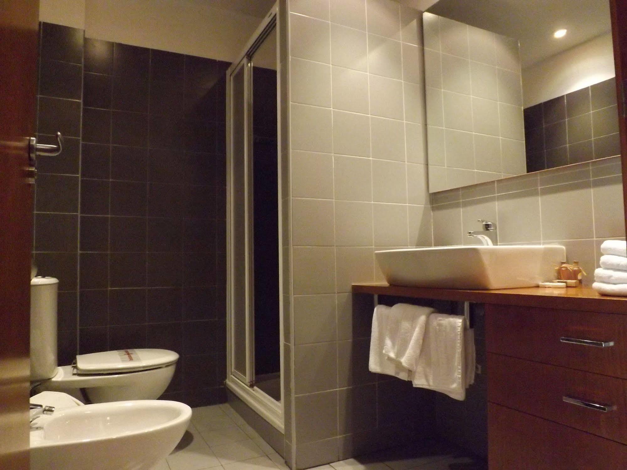 Roca Nevada Suites Villanua Ngoại thất bức ảnh